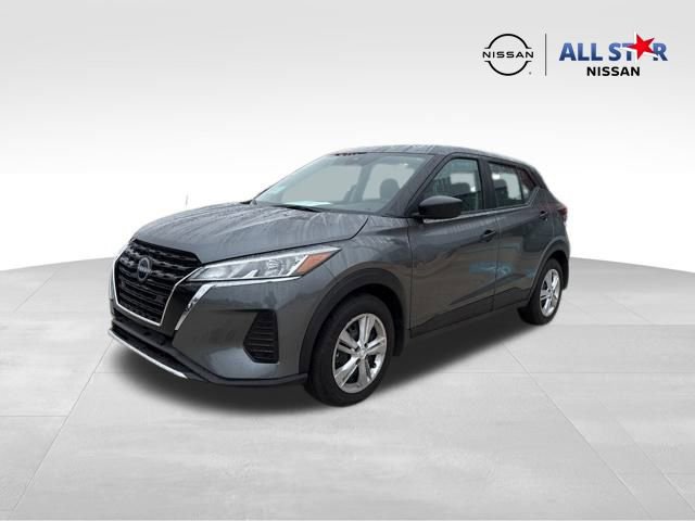 Used 2025 Nissan Kicks Play S image 1