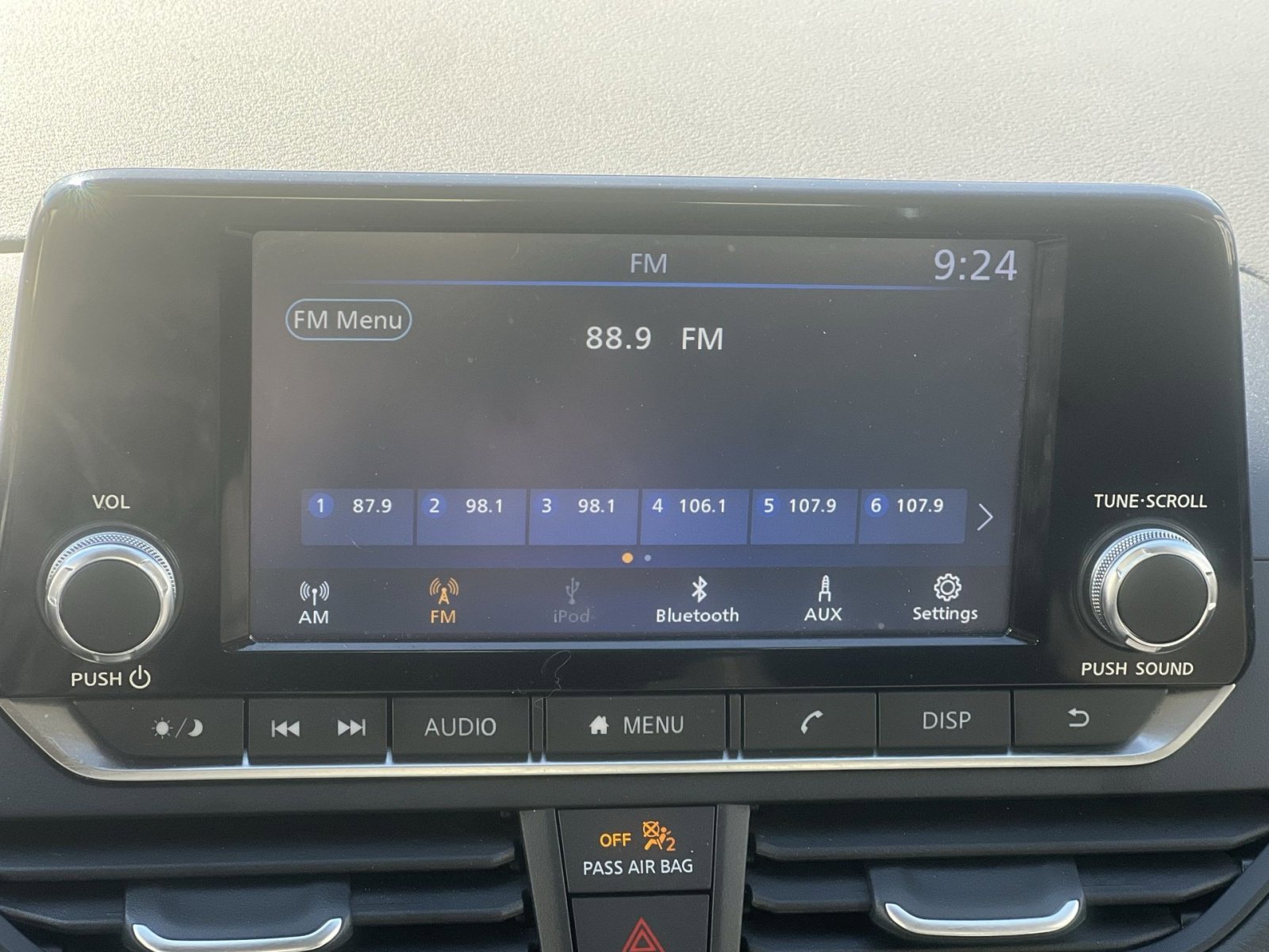 Used 2024 Nissan Altima 2.5 S FWD image 26