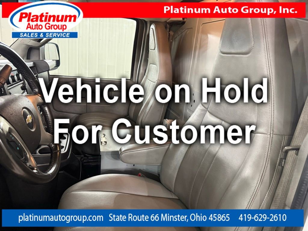 Used 2016 Chevrolet Express 3500 Extended RWD image 11