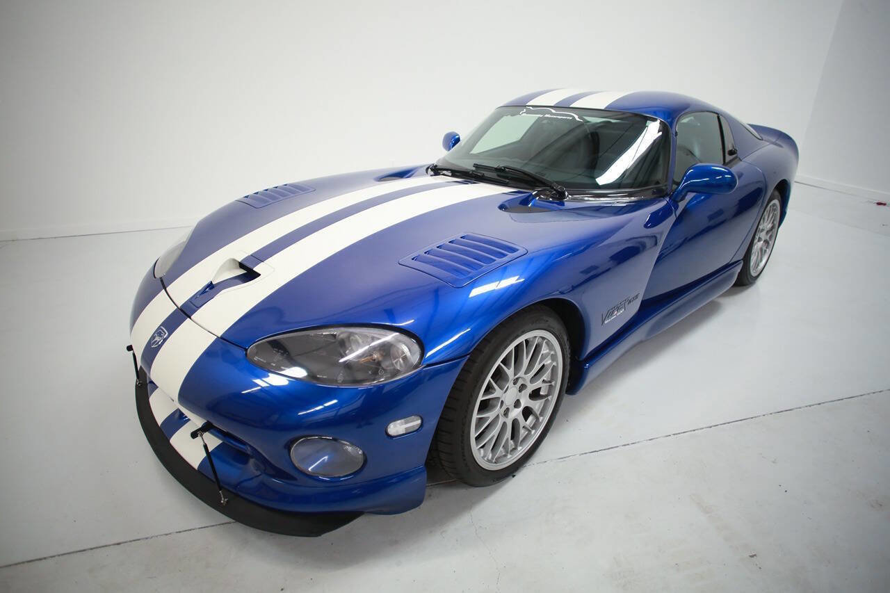 Used 1997 Dodge Viper GTS RWD image 16