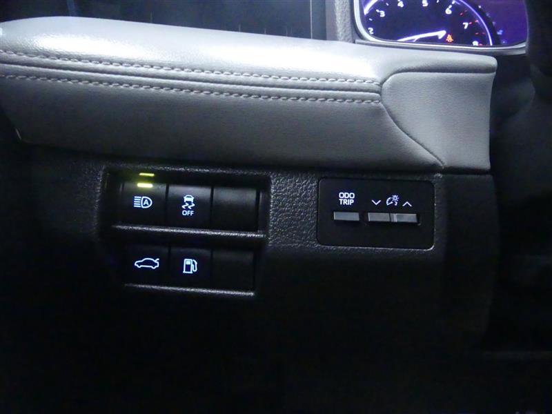 Used 2019 Toyota Avalon XSE w/ All Weather Liner Package FWD image 20