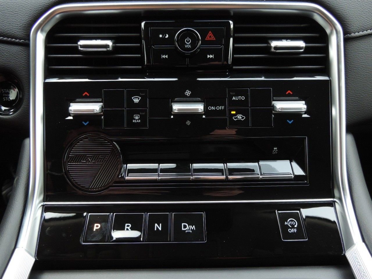 New 2026 Nissan Armada SV image 21