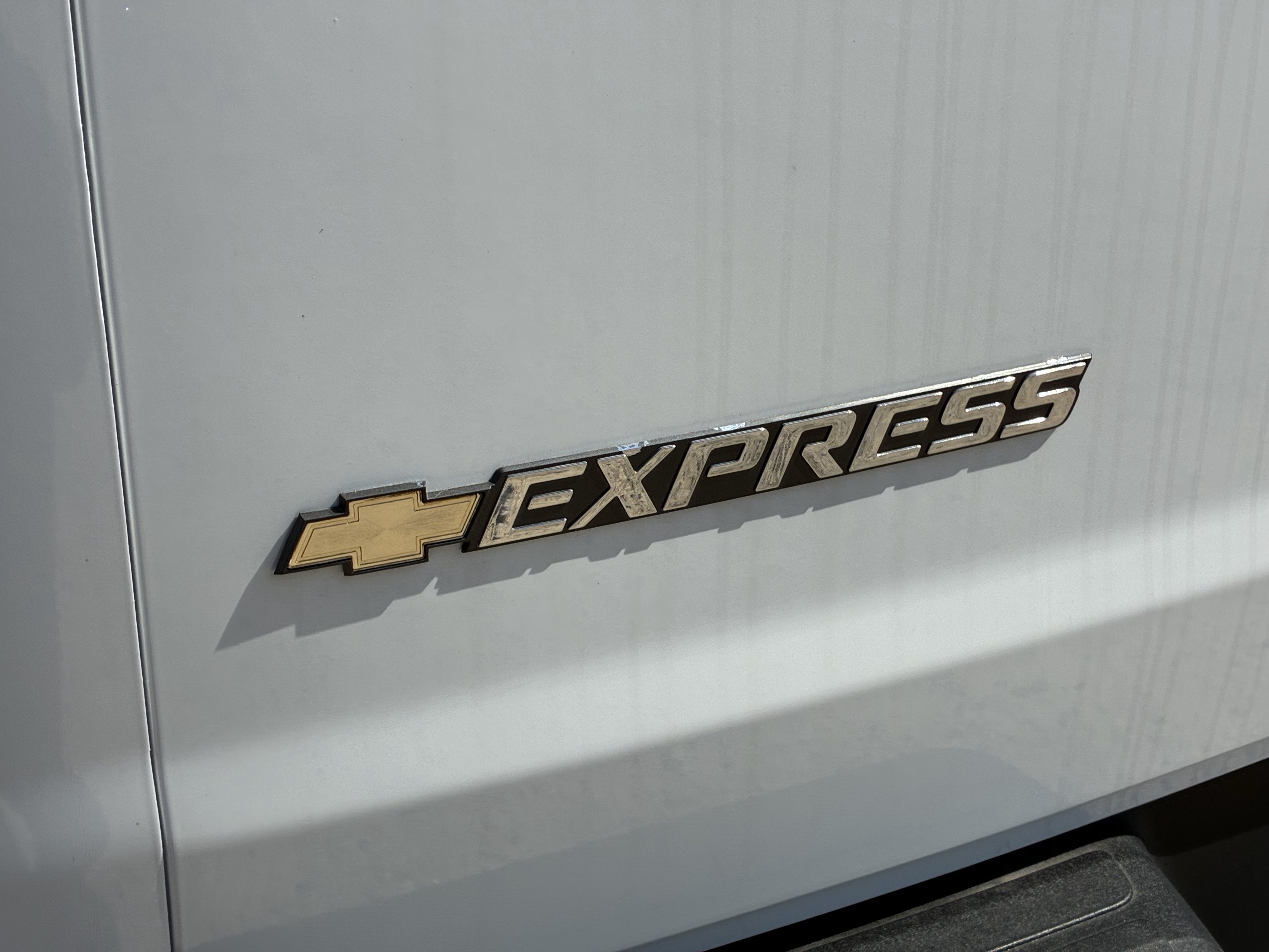 New 2026 Chevrolet Express 2500 Extended w/ Driver Convenience Package RWD image 16