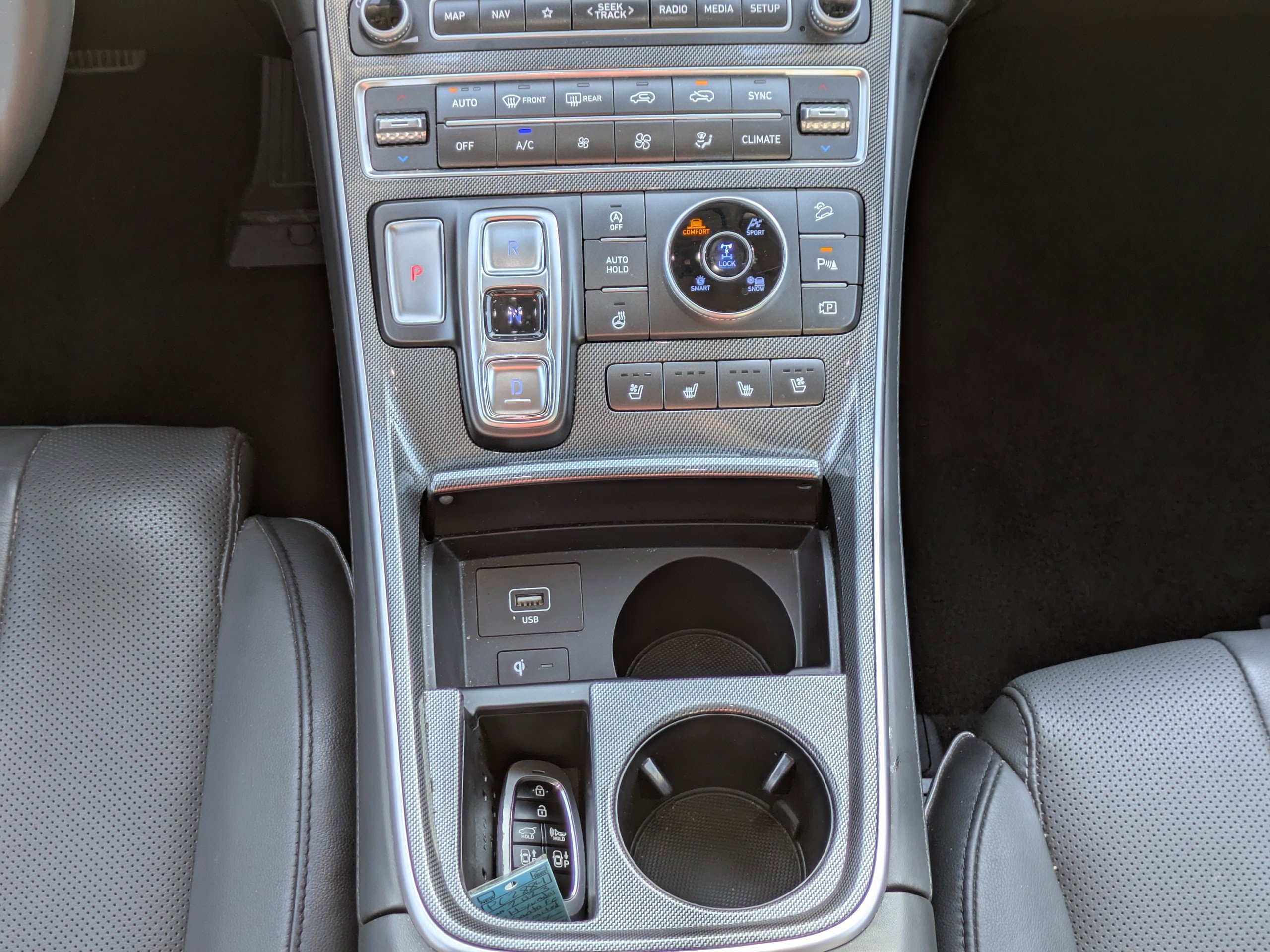 Used 2023 Hyundai Santa Fe Limited image 18