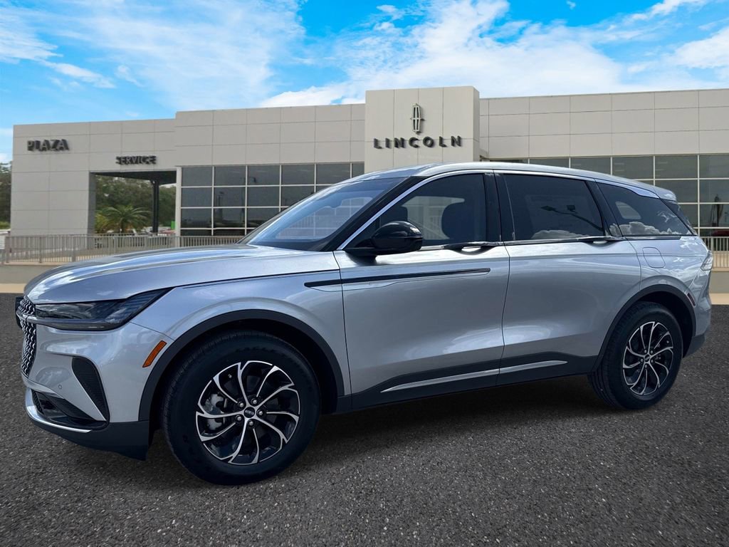 New 2026 Lincoln Nautilus Premier image 8