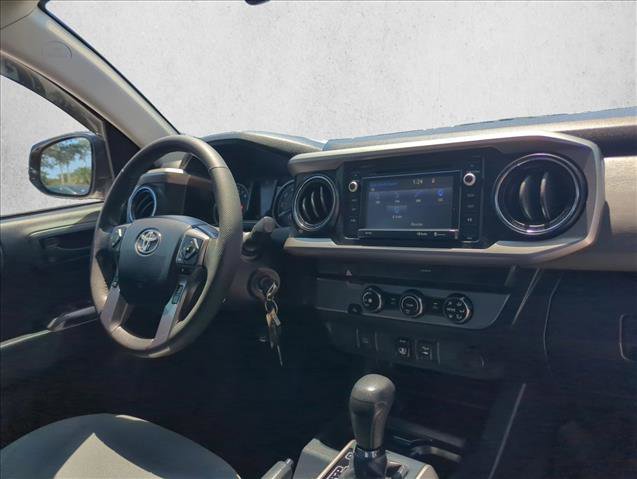 Used 2019 Toyota Tacoma SR5 RWD image 25