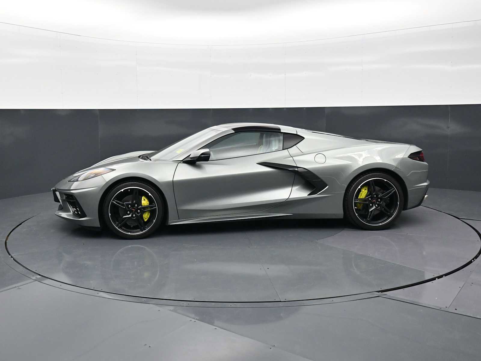Used 2023 Chevrolet Corvette Stingray Coupe w/ 1LT image 8