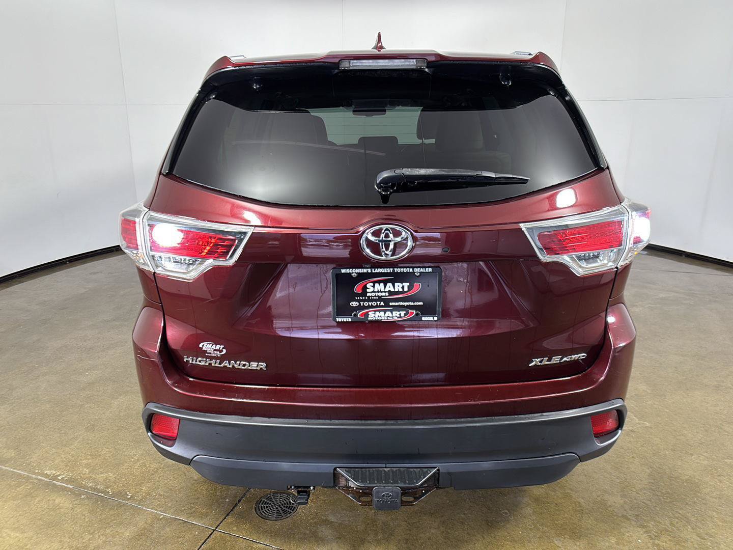 Used 2015 Toyota Highlander XLE AWD/4WD image 11