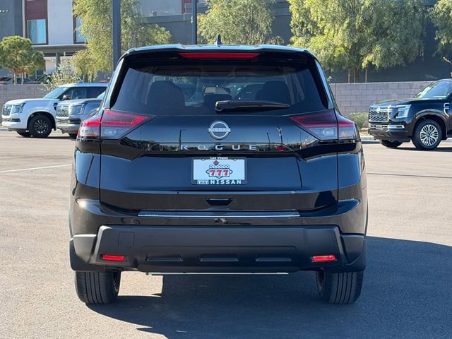 New 2026 Nissan Rogue SV FWD image 5