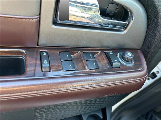 Used 2016 Ford Expedition EL Platinum RWD image 21
