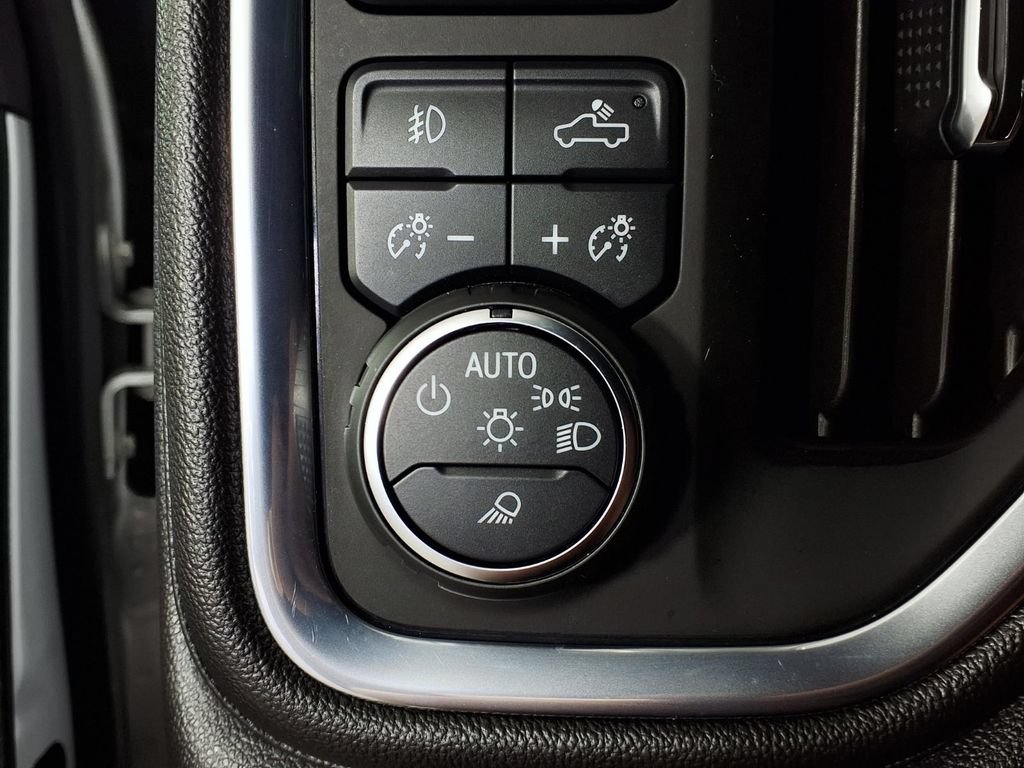 Used 2021 Chevrolet Silverado 2500 LT w/ Texas Edition AWD/4WD image 24