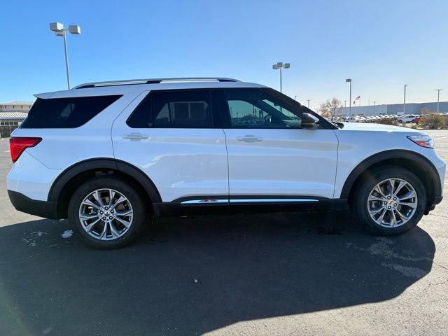 Used 2022 Ford Explorer Limited w/ Equipment Group 301A image 7