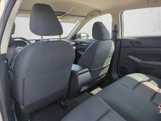 Used 2025 Nissan Altima 2.5 SV FWD image 15