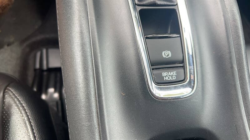 Used 2018 Honda HR-V EX-L image 29