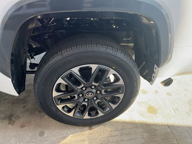 New 2026 Toyota Tundra Limited image 4