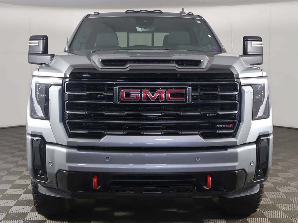 Used 2025 GMC Sierra 2500 AT4 w/ Technology Package AWD/4WD image 15