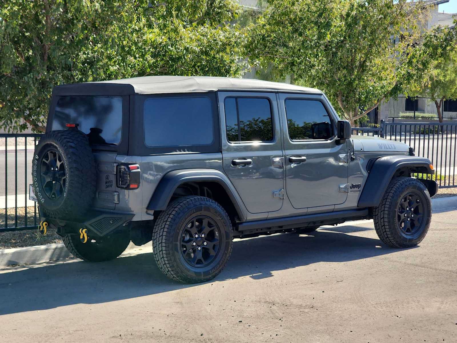 Used 2021 Jeep Wrangler Unlimited Sport AWD/4WD image 8