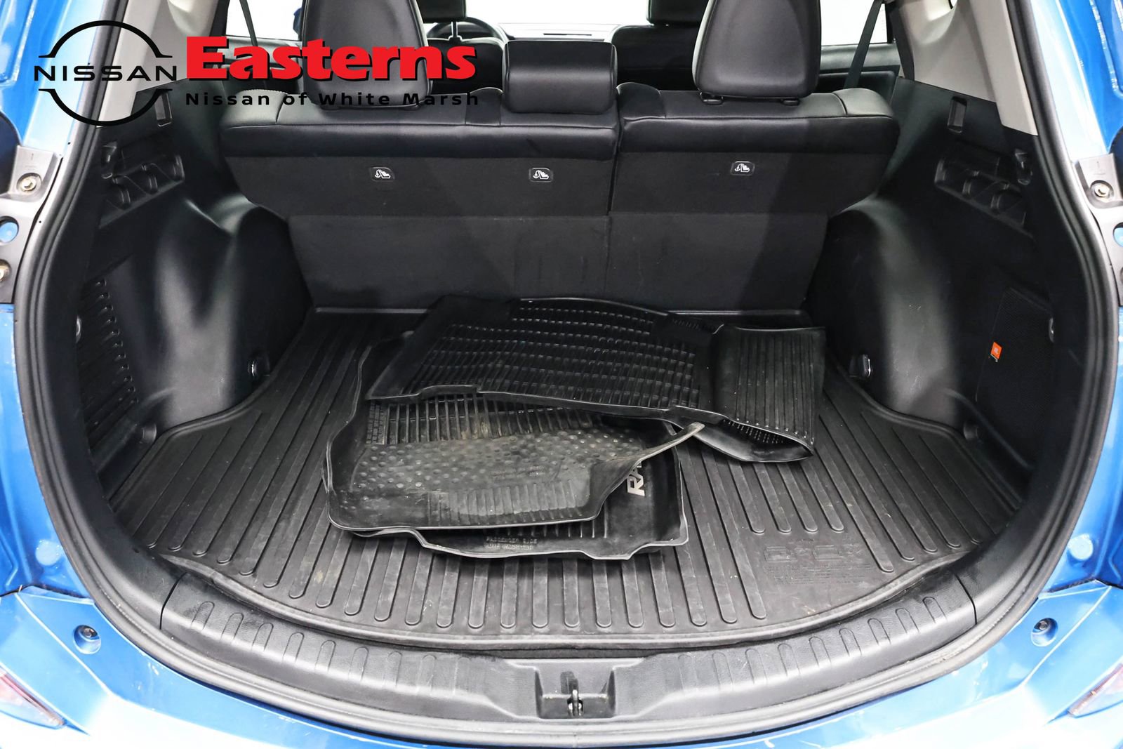 Used 2017 Toyota RAV4 Limited w/ All Weather Liner Package AWD/4WD image 9