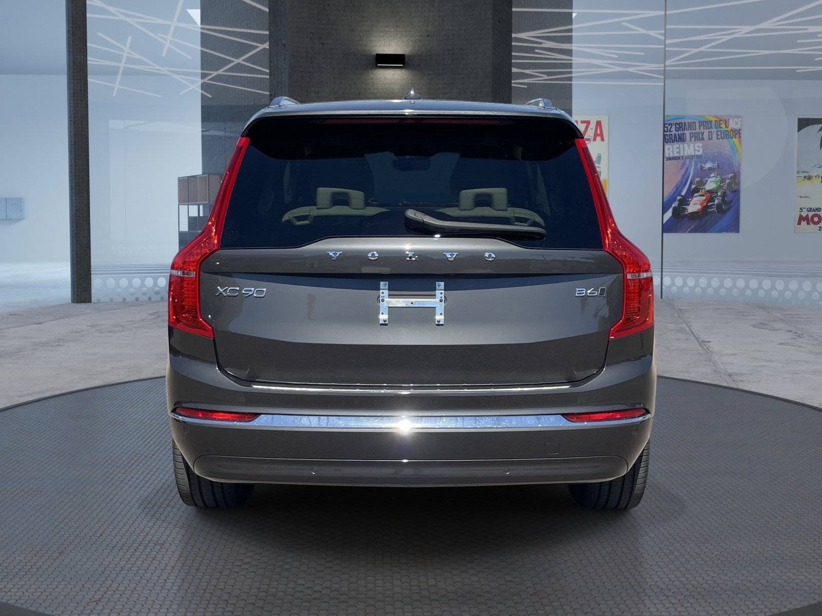 Used 2024 Volvo XC90 B6 Plus AWD/4WD image 5