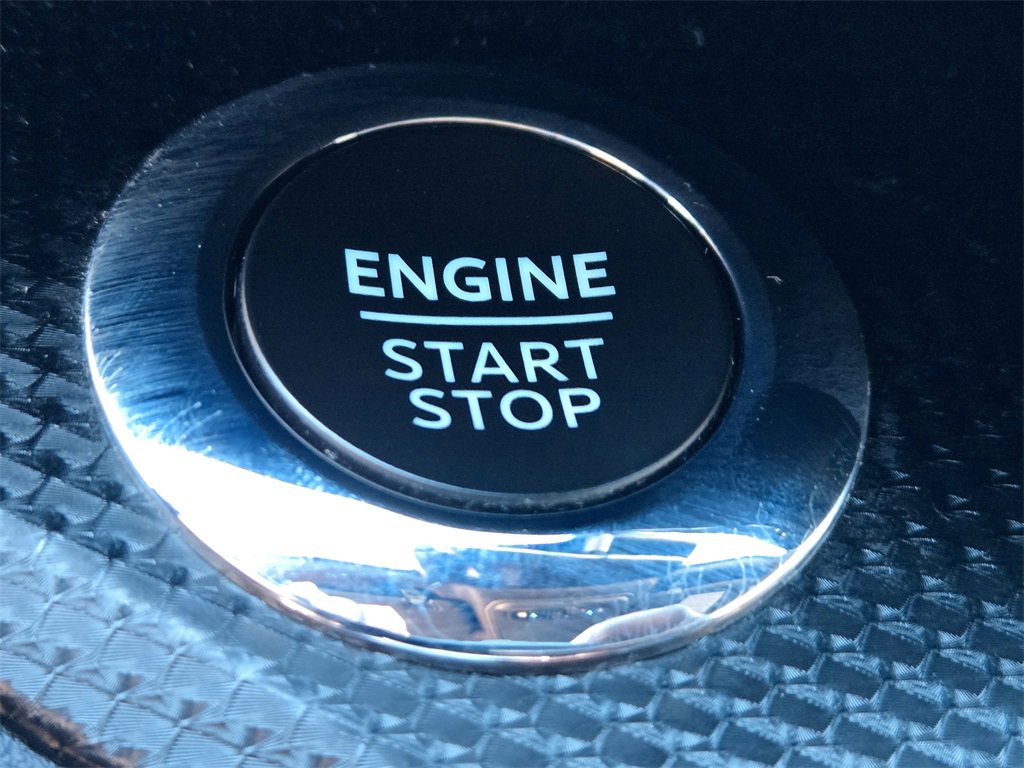 Used 2023 Ford Explorer ST-Line w/ Class IV Trailer Tow Package image 23