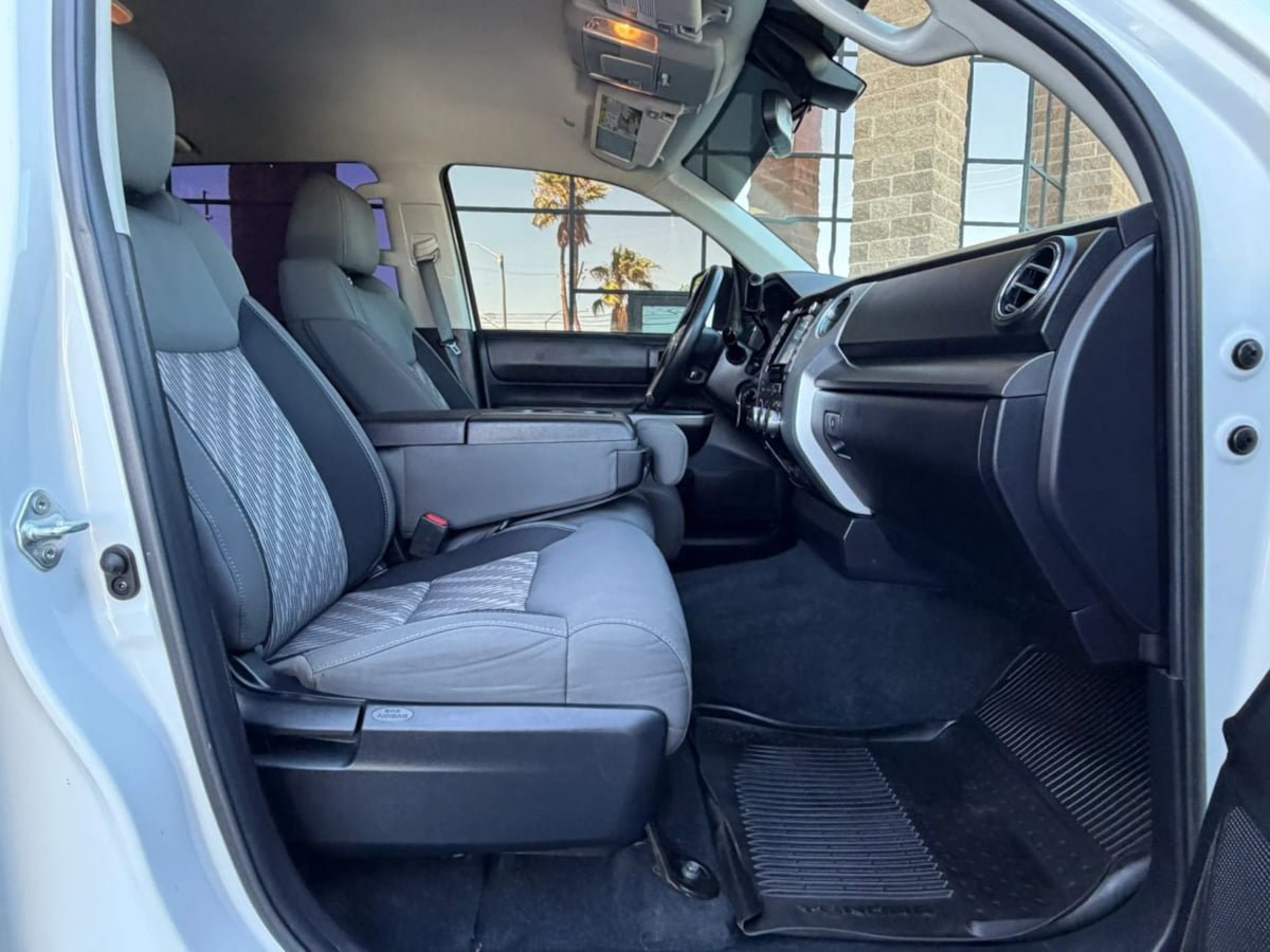 Used 2021 Toyota Tundra SR5 AWD/4WD image 55
