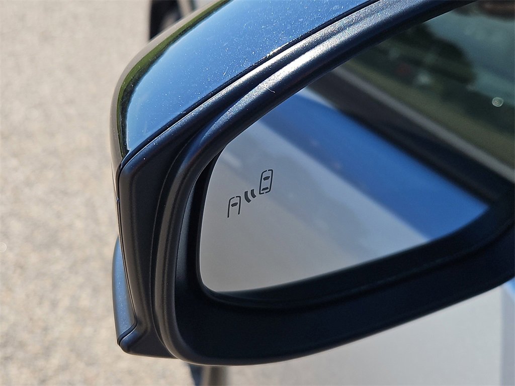 New 2026 Toyota Prius Plug-In Hybrid image 6