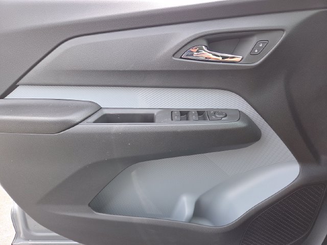 New 2027 Chevrolet Bolt LT w/ Comfort Package FWD image 29