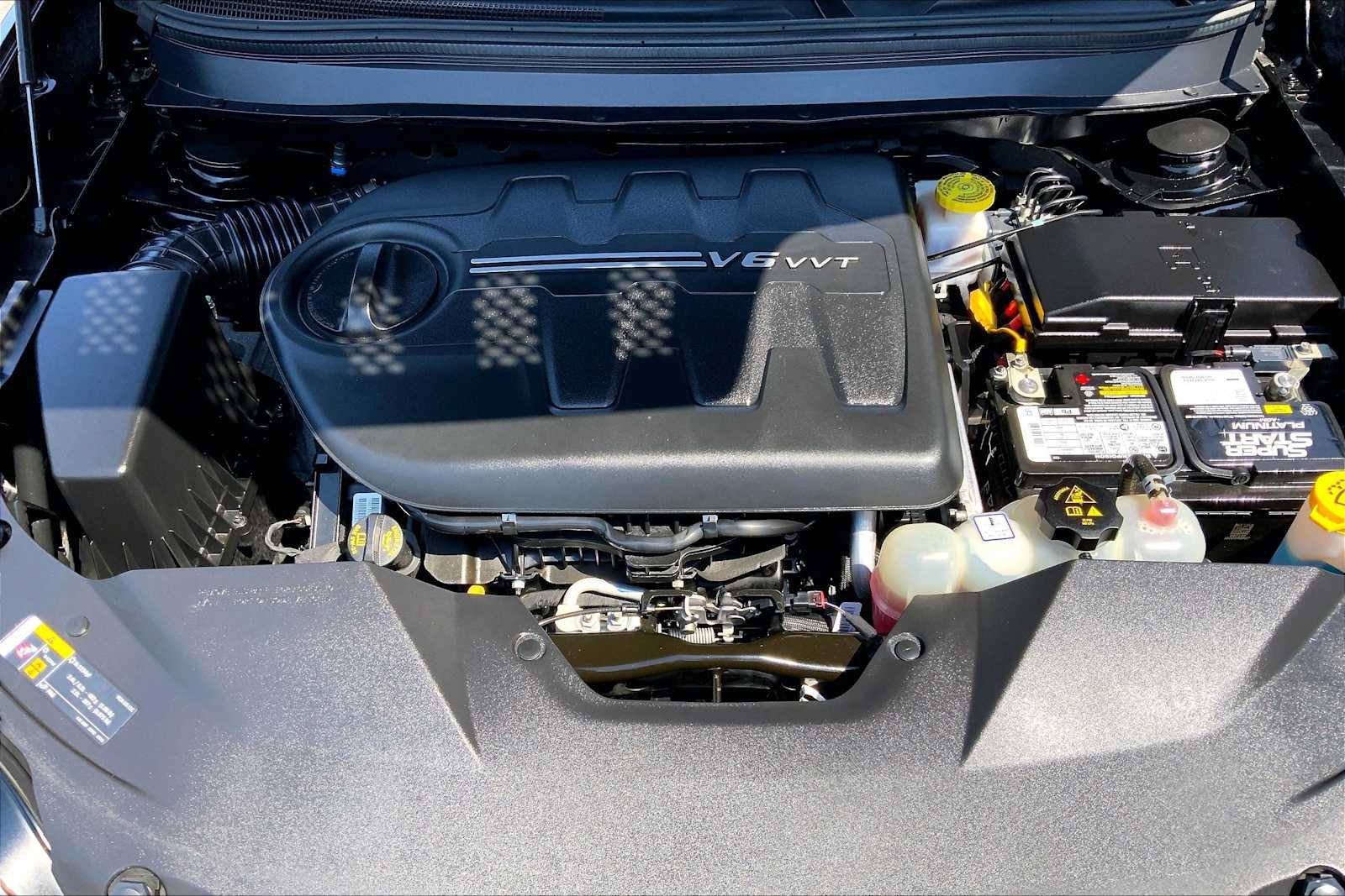 Used 2020 Jeep Cherokee Limited AWD/4WD image 30