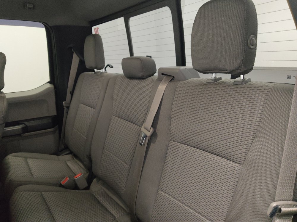 Used 2015 Ford F150 XLT w/ Equipment Group 302A Luxury AWD/4WD image 18