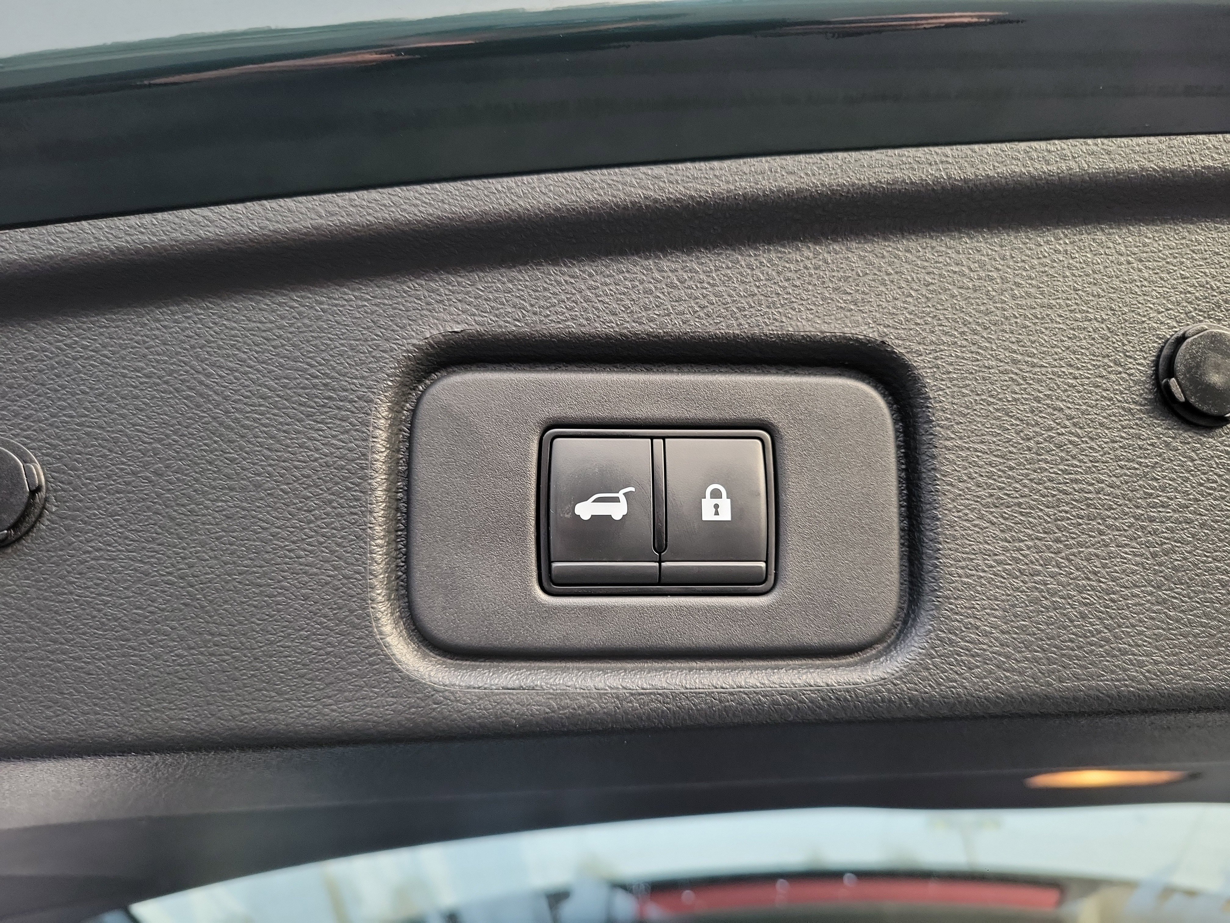 Used 2023 Nissan Pathfinder SL FWD image 24