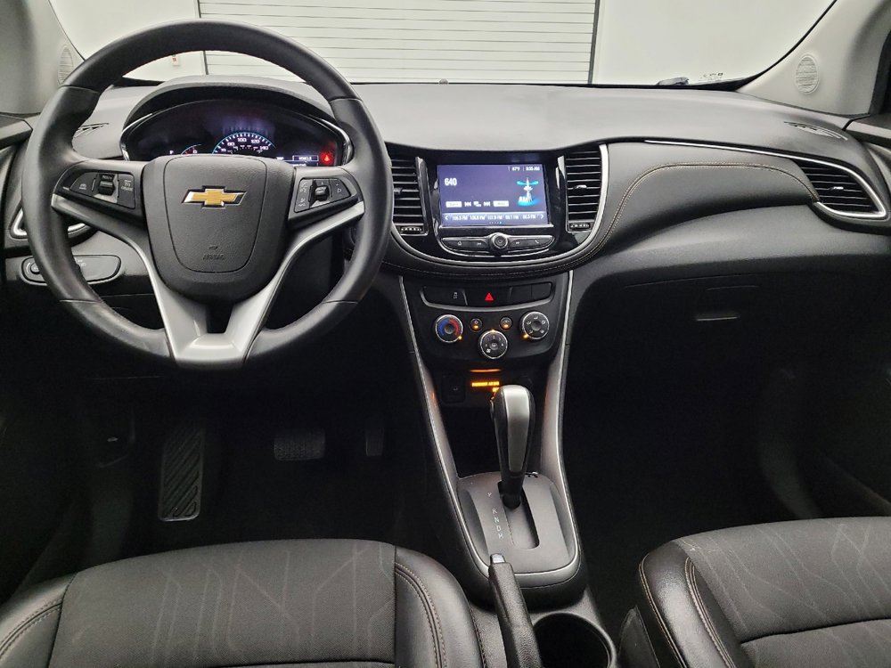 Used 2017 Chevrolet Trax LT w/ LT Convenience Package image 22