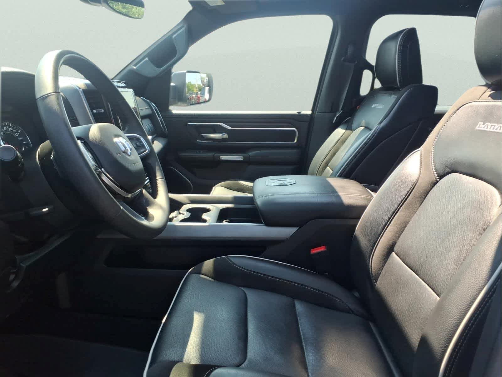 Used 2025 RAM 1500 Laramie w/ Sport Appearance Package AWD/4WD image 20