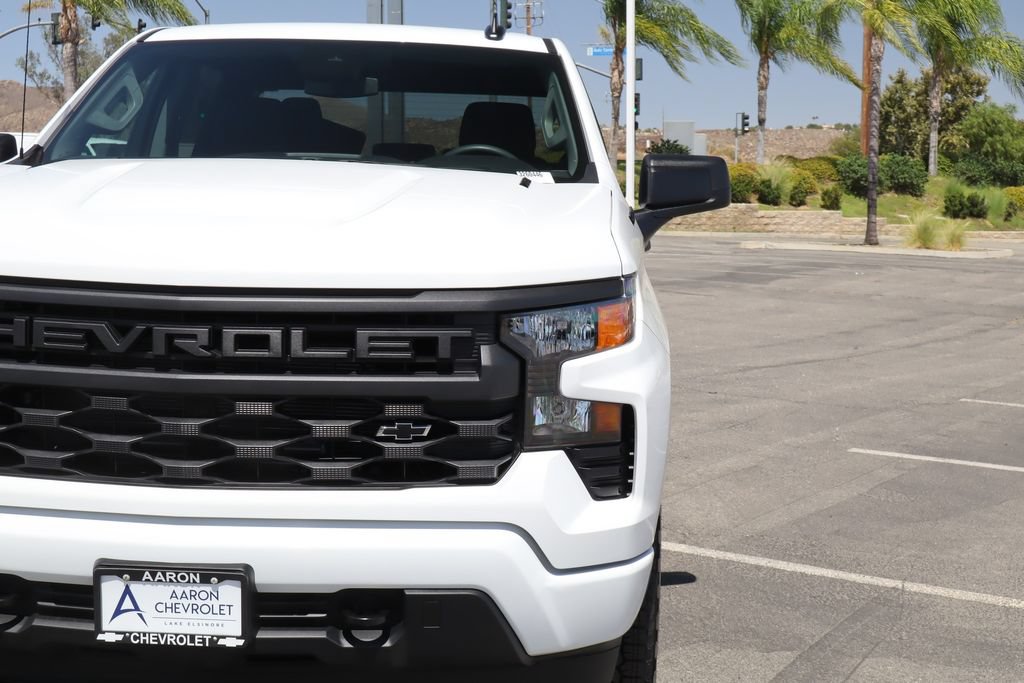 New 2026 Chevrolet Silverado 1500 Custom w/ Turbomax Blackout Package AWD/4WD image 8