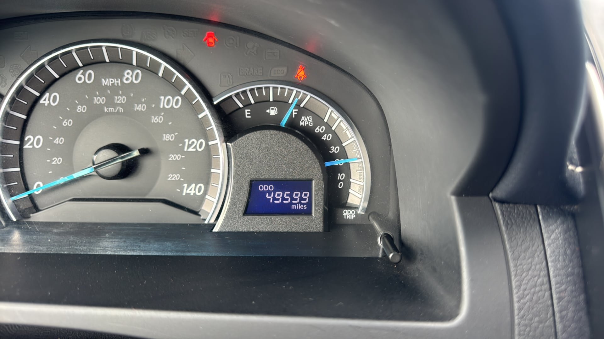 Used 2014 Toyota Camry SE FWD image 30