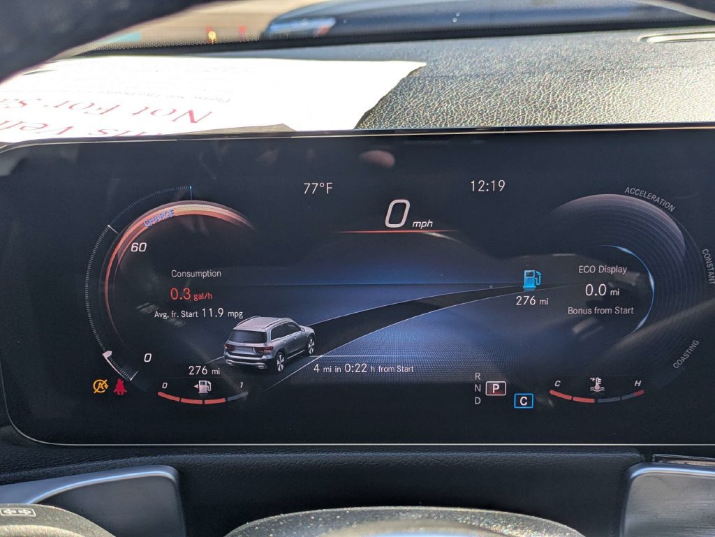 Used 2022 Mercedes-Benz GLB 250 image 32
