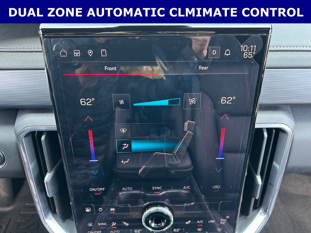 Used 2024 GMC Acadia Elevation image 16