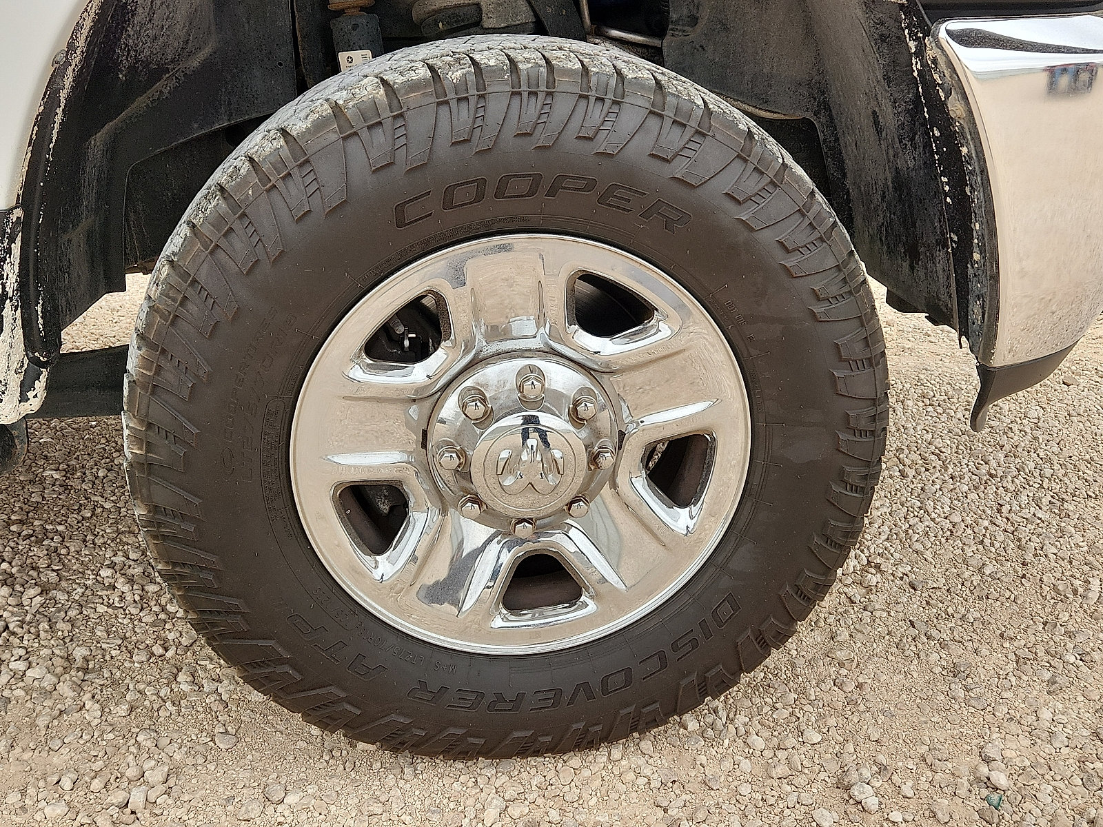 Used 2014 RAM 2500 Tradesman w/ Chrome Appearance Group AWD/4WD image 7