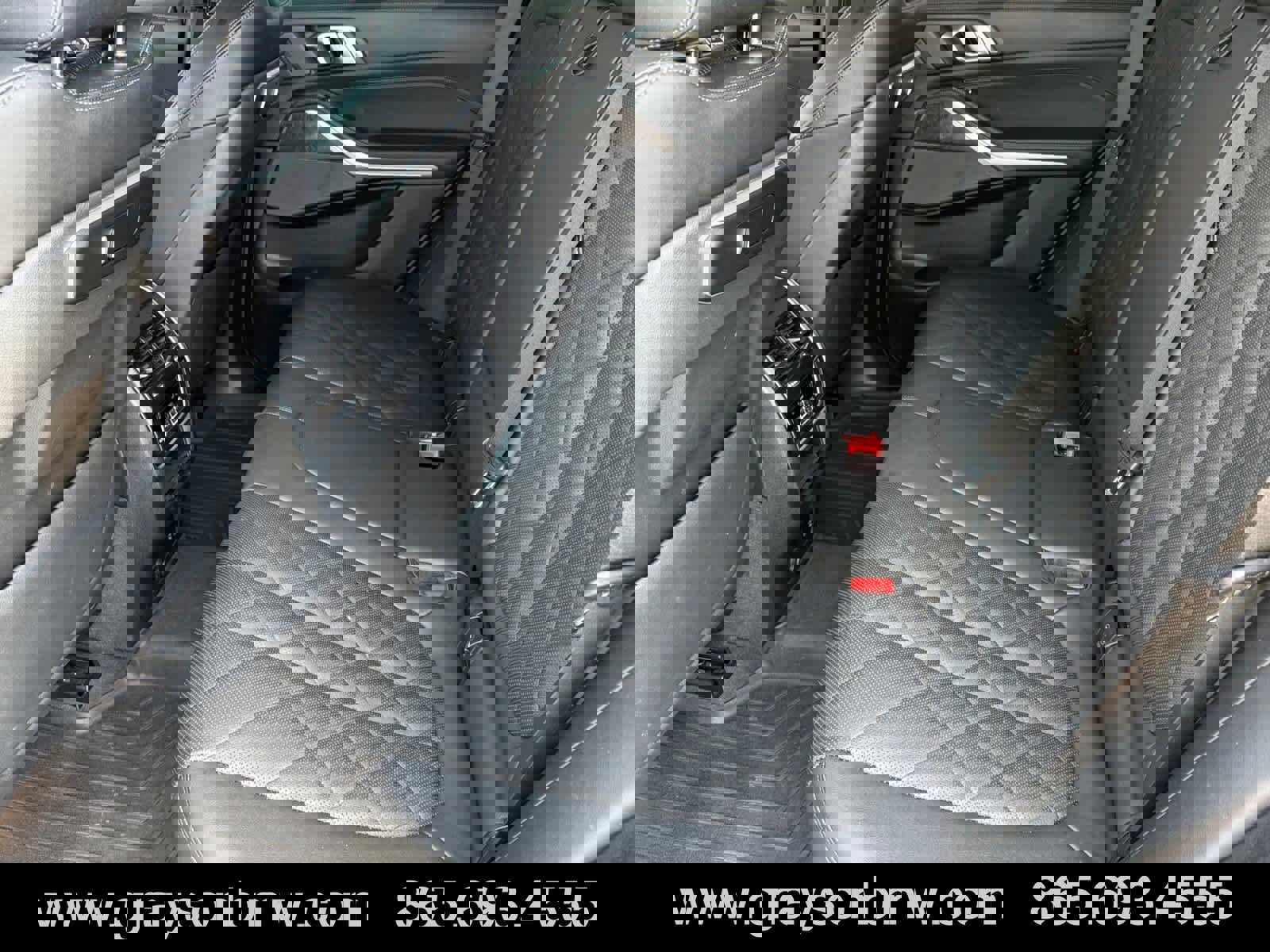 Used 2024 BMW X5 sDrive40i w/ Premium Package image 17