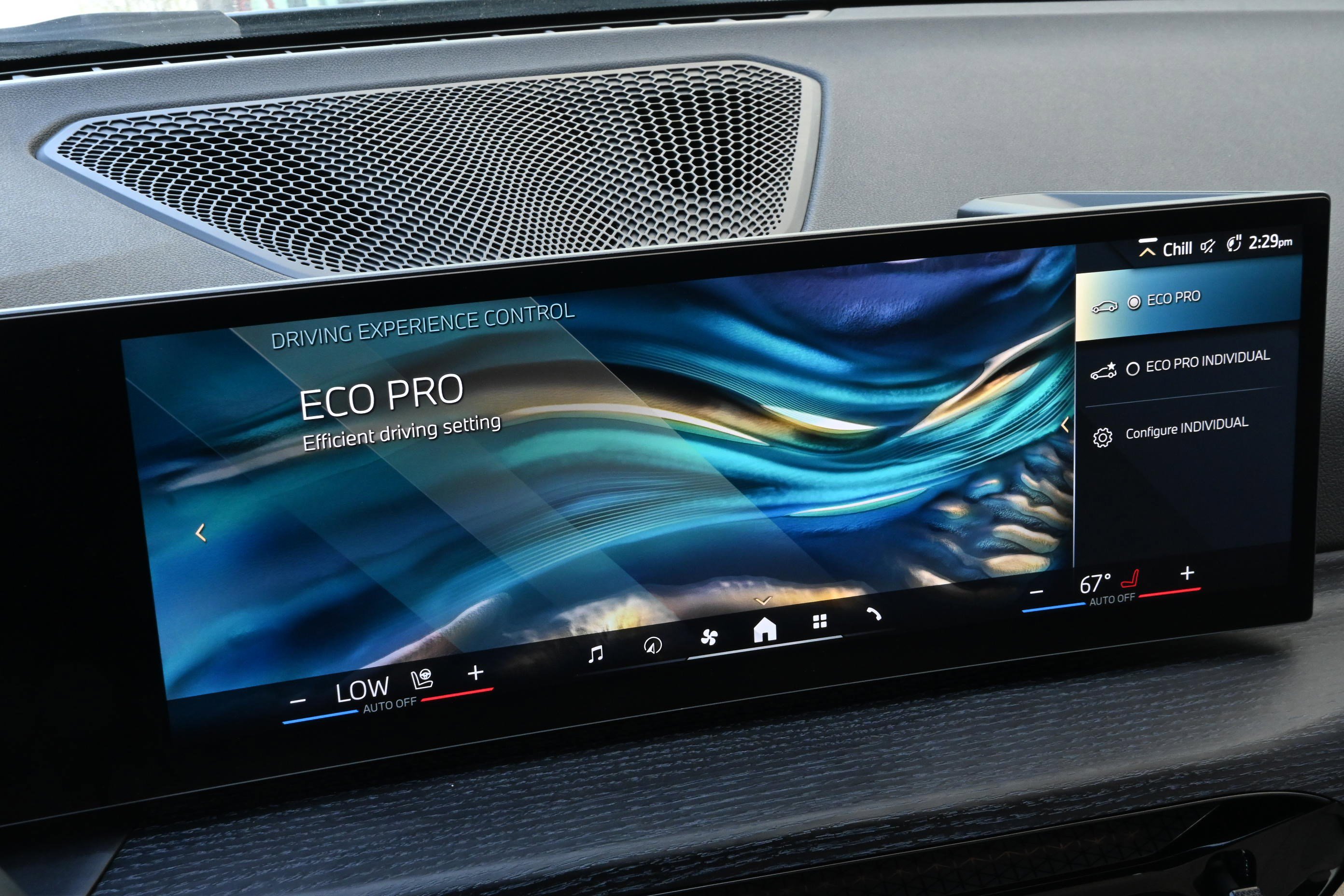 Certified 2025 BMW 330i Sedan image 34