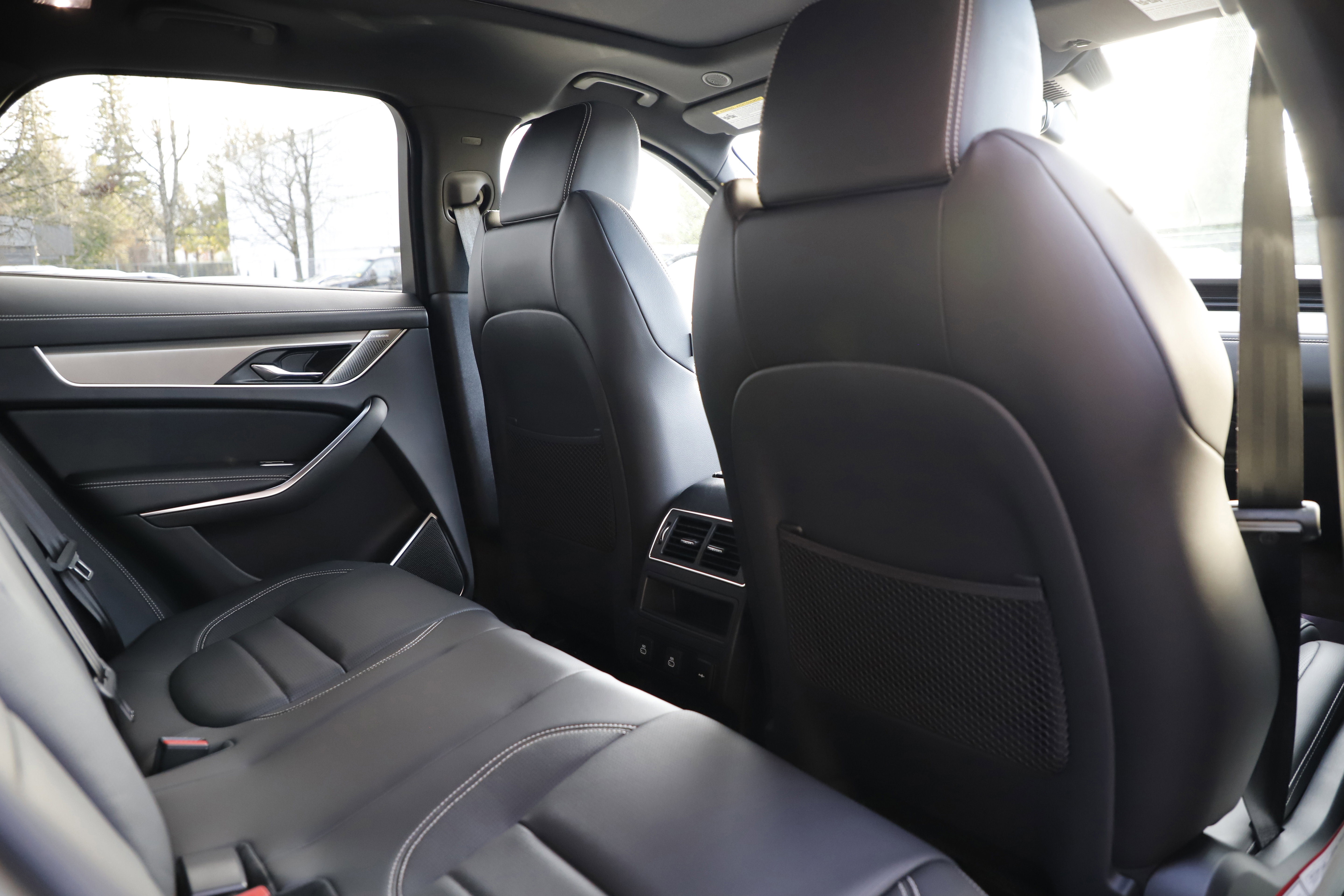 New 2026 Jaguar F-PACE R-Dynamic S image 13