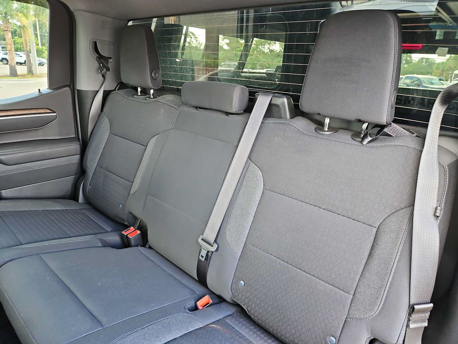 Used 2025 Chevrolet Silverado 1500 LT AWD/4WD image 24