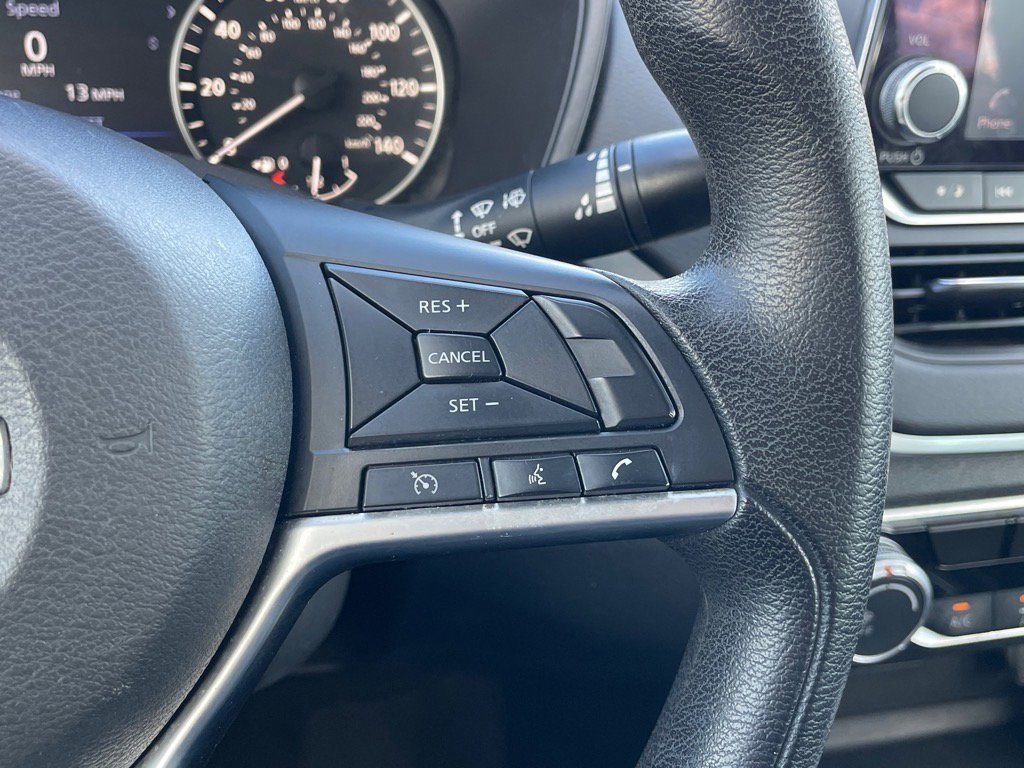 Used 2022 Nissan Altima 2.5 SV image 19