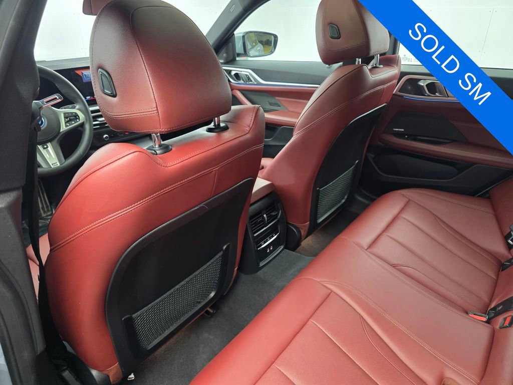 Used 2022 BMW i4 eDrive40 w/ M Sport Package RWD image 15