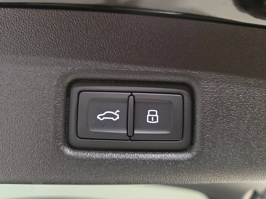New 2026 Audi SQ5 Premium Plus AWD/4WD image 10