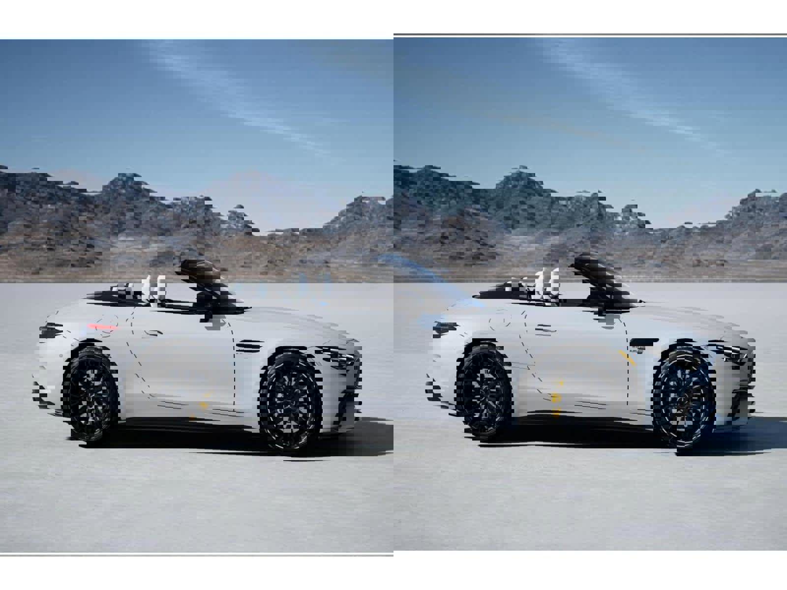 New 2026 Mercedes-Benz SL 63 AMG 4MATIC image 15