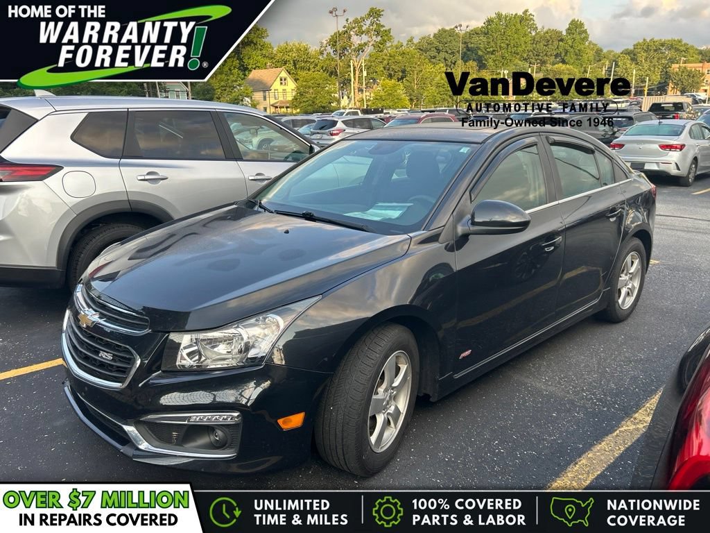 Used 2015 Chevrolet Cruze LT w/ Sun And Sound Package FWD image 1