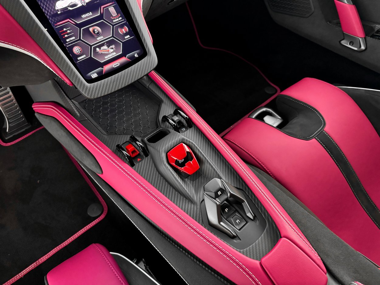 Used 2025 Lamborghini Revuelto image 20