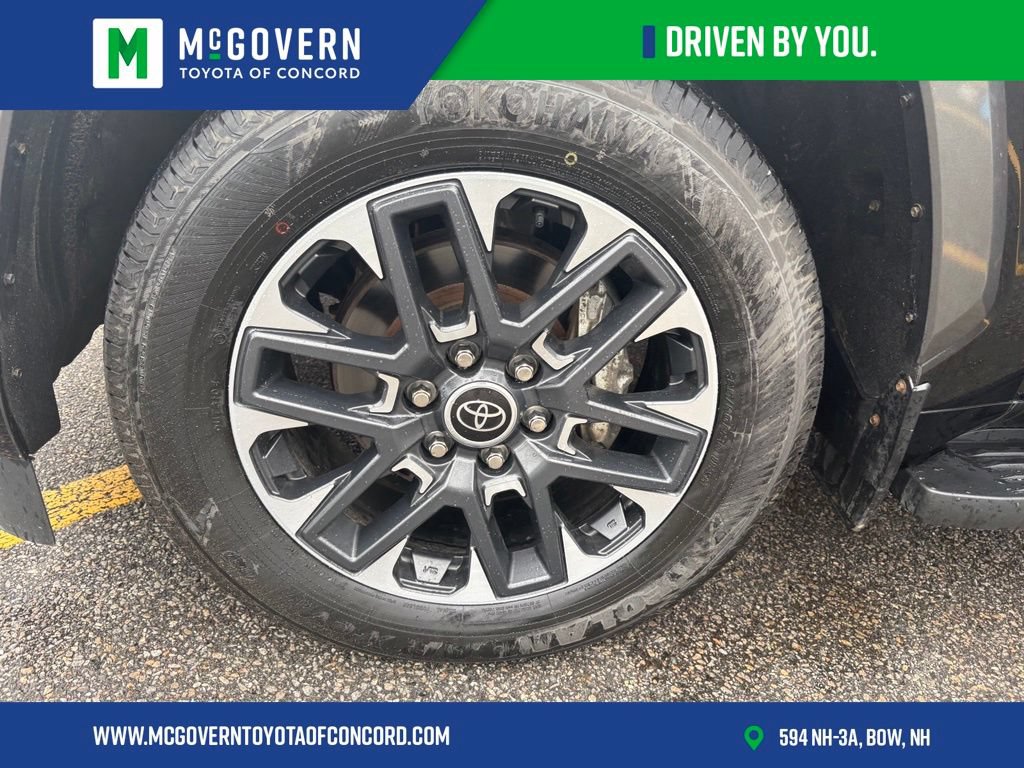 Used 2023 Toyota Sequoia Limited AWD/4WD image 16
