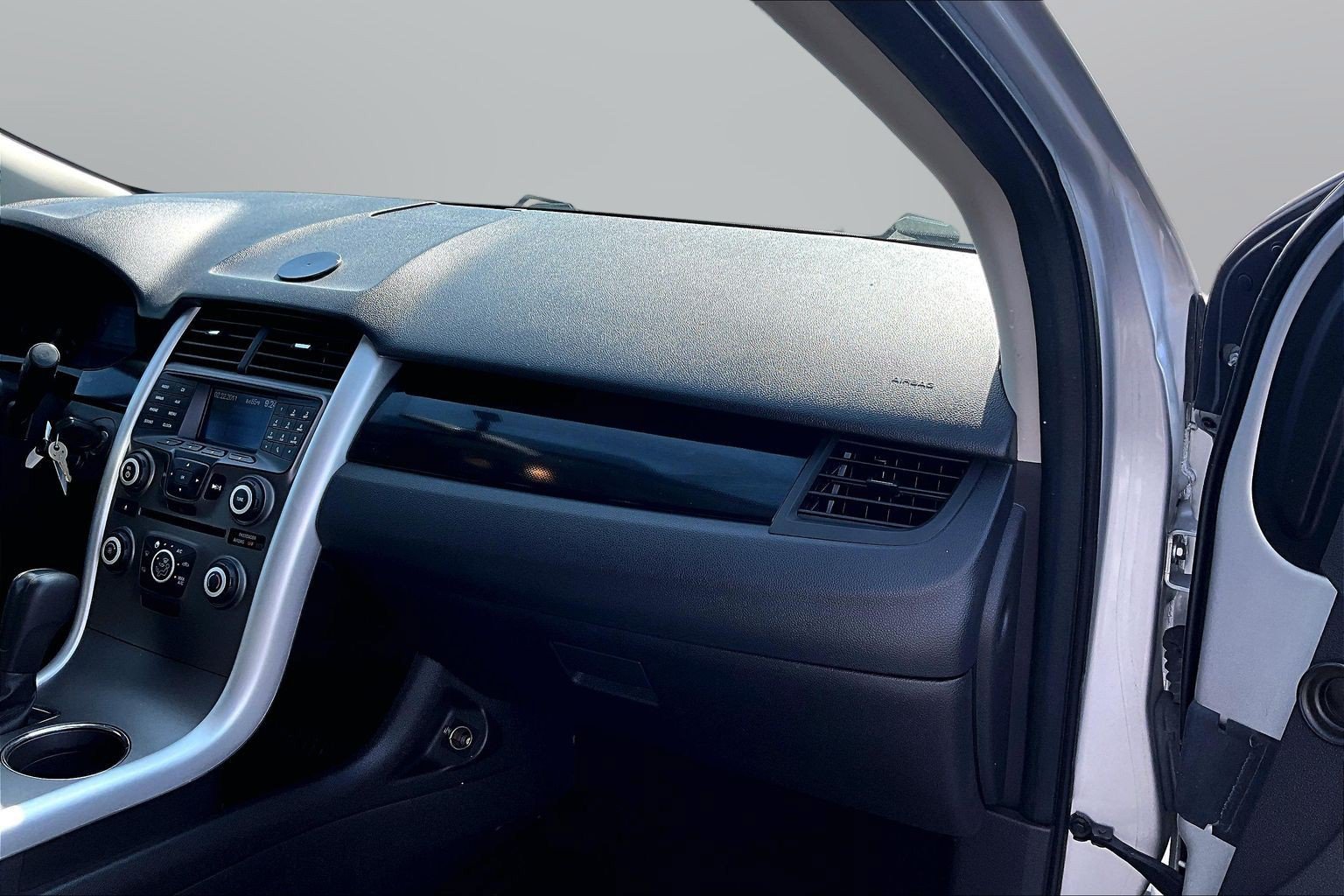Used 2011 Ford Edge SE FWD image 20