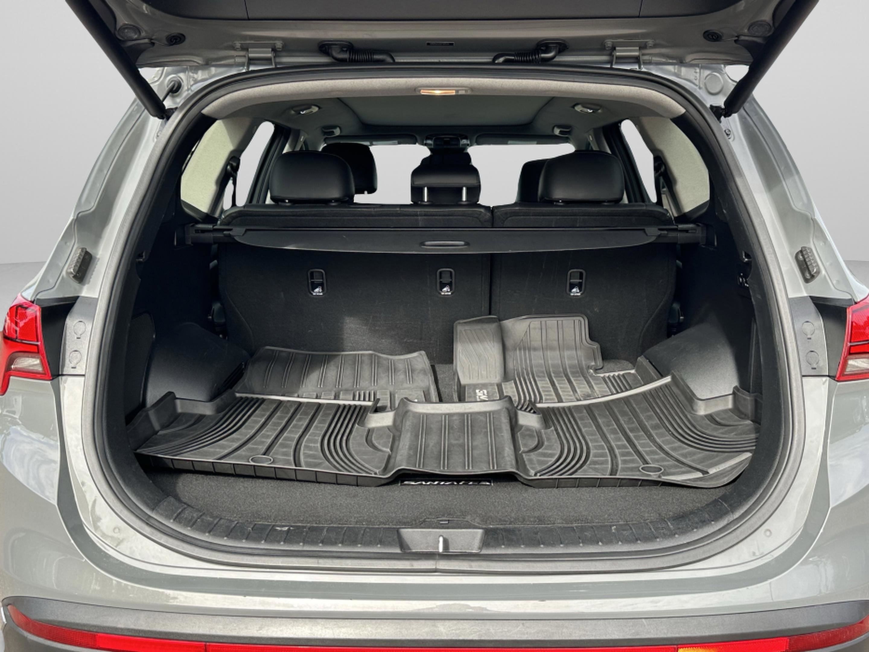 Certified 2023 Hyundai Santa Fe Limited AWD/4WD image 8